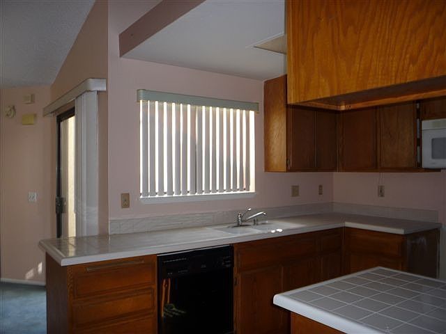1st image of 27879 Moonridge Dr