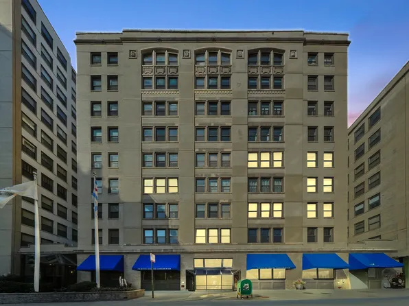 680 S Federal St APT 203, Chicago, IL 60605