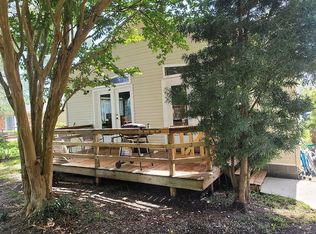 504 Spartanburg Ave #B, Carolina Beach, NC 28428