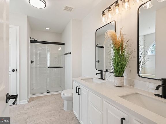 5th image of 120 Monroe Farm Rd