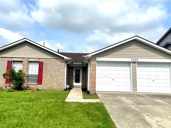 1040 Fairfax Dr, Gretna, LA 70056