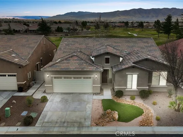 19213 Castana St, Apple Valley, CA 92308