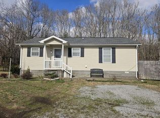 302 Mercer St, Powderly, KY 42367