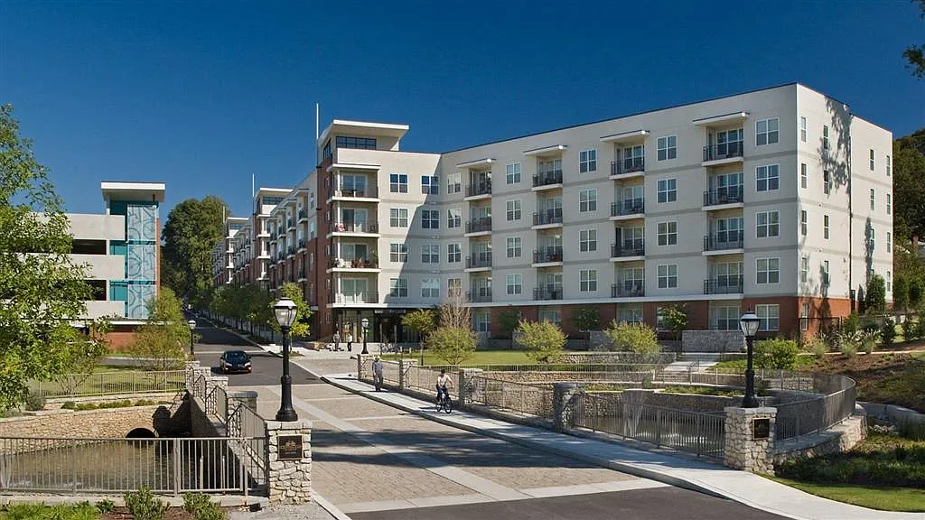 Glenwood Park Lofts — Photo 4