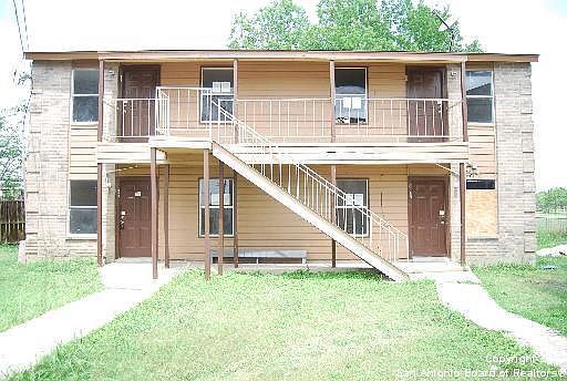 1st image of 1051 GILLETTE BLVD #400