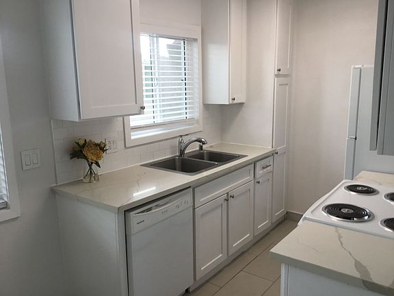 5th image of 3555 Sawtelle Blvd #3553-D