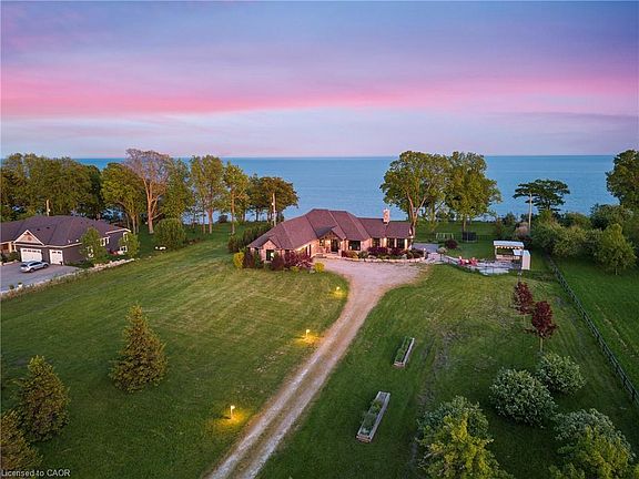 2nd image of 515 Sandy Bay Rd
