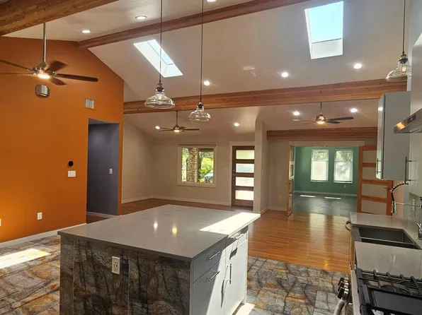 1000 W Saint Johns Ave, Austin, TX 78757