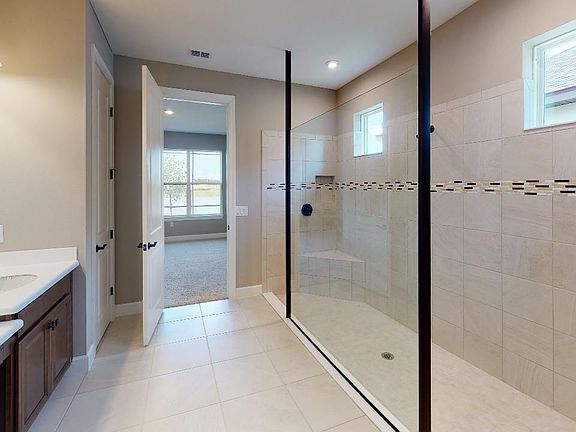 5th image of 613 San Augusto Dr