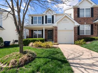 468 Summit Tree Ct, Fenton, MO 63026