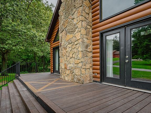 4th image of 65 Dogwood Ln