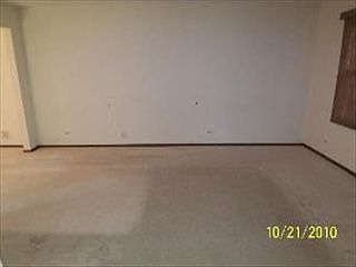 3rd image of 1091 Colony Lake Dr
