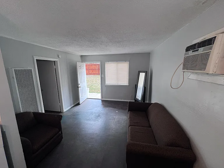 6641 San Pedro Ave #6641 — Photo 4