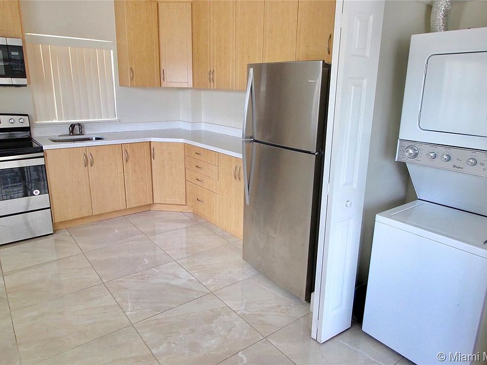 2nd image of 10945 SW 7th St APT 2