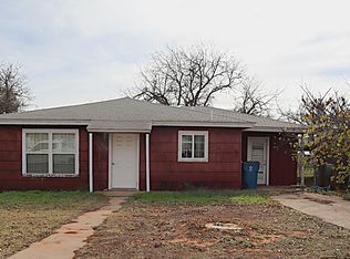 608 E Oklahoma Ave, Sweetwater, TX 79556