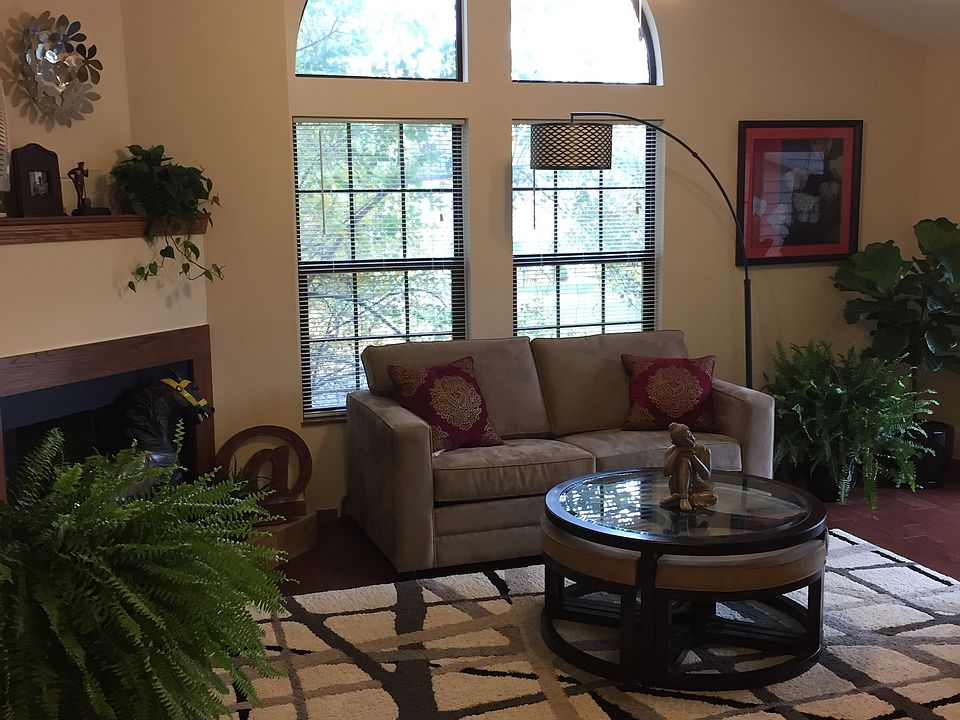 1st image of 7457 E Huntington Dr APT 5