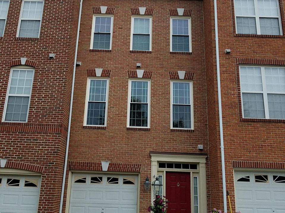 1st image of 13053 Park Crescent Cir