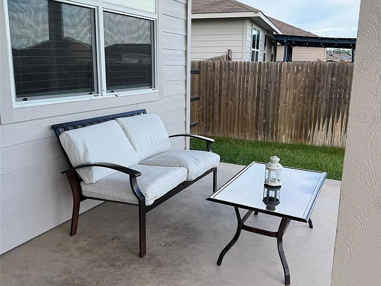 14907 Retha Pass — Photo 10