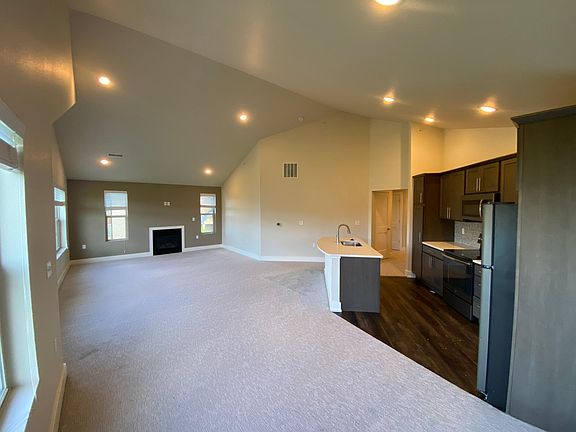 Dining Room / Living Room