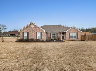 15 Stowecroft Cv, Jackson, TN 38305