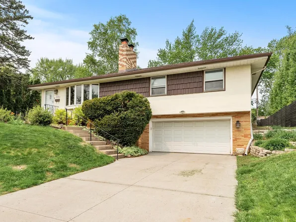 3104 Croft Dr, Saint Anthony, MN 55418
