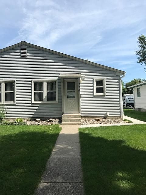 1st image of 713 S 17th St #713