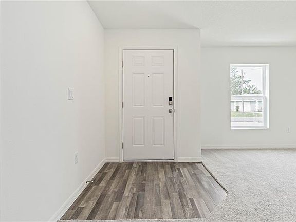 4th image of 67 Pine Crest Ln