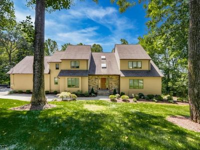 1175 Long Hill Rd, Stirling, NJ, 07980