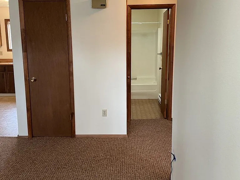 2708 W Mendenhall St — Photo 21