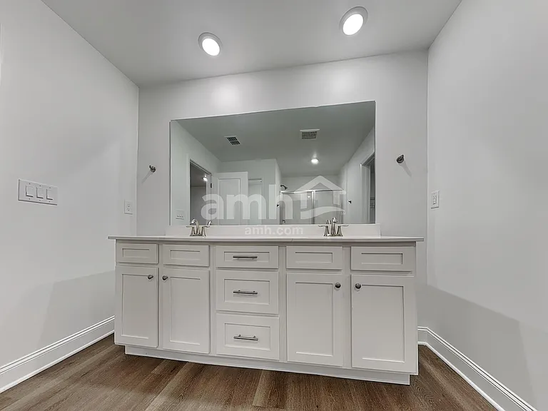 1568 Aquamarine Dr — Photo 12