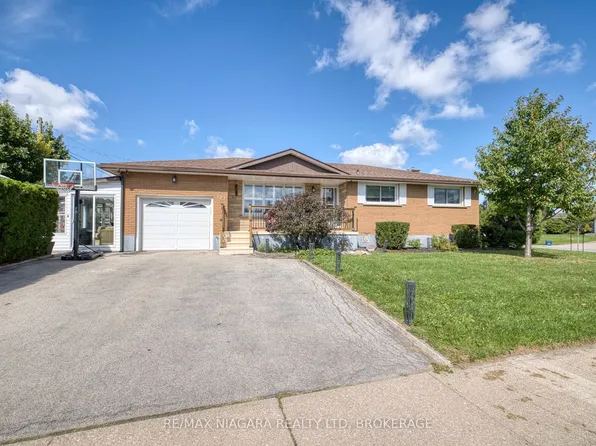 121 Garon Ave, Welland, ON L3B 1B7