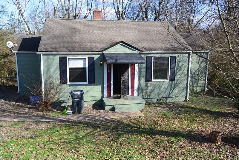 1st image of 3910 Windsor Ave