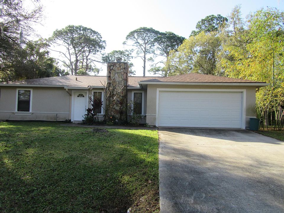 1st image of 370 Seahorse Cir SE