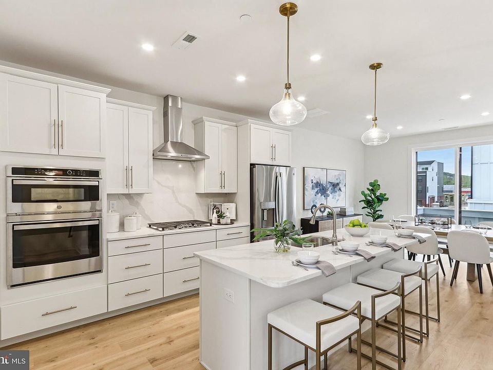 1st image of 957 Riverplace Dr #57O