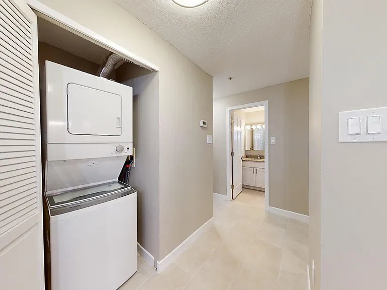 The Residences at 1111 Beacon Street — Photo 14