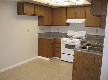 4th image of 125 S California St APT A