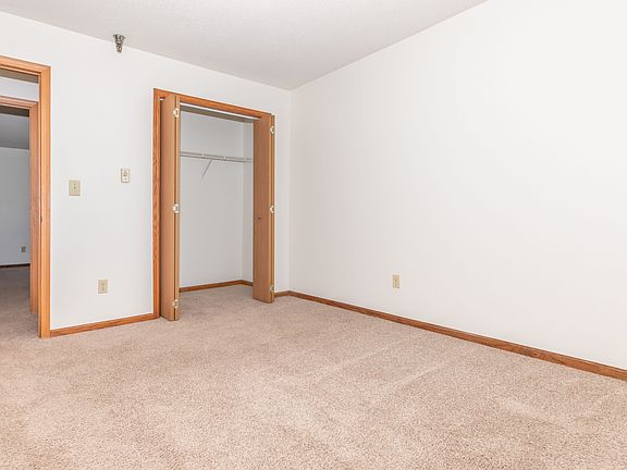 5th image of 931 41st St NW #11504989