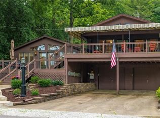 9186 NW Cherry Ln, Mineral City, OH 44656