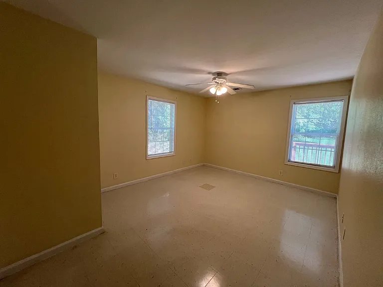 9063 Pembroke Oak Grove Rd #1A — Photo 10