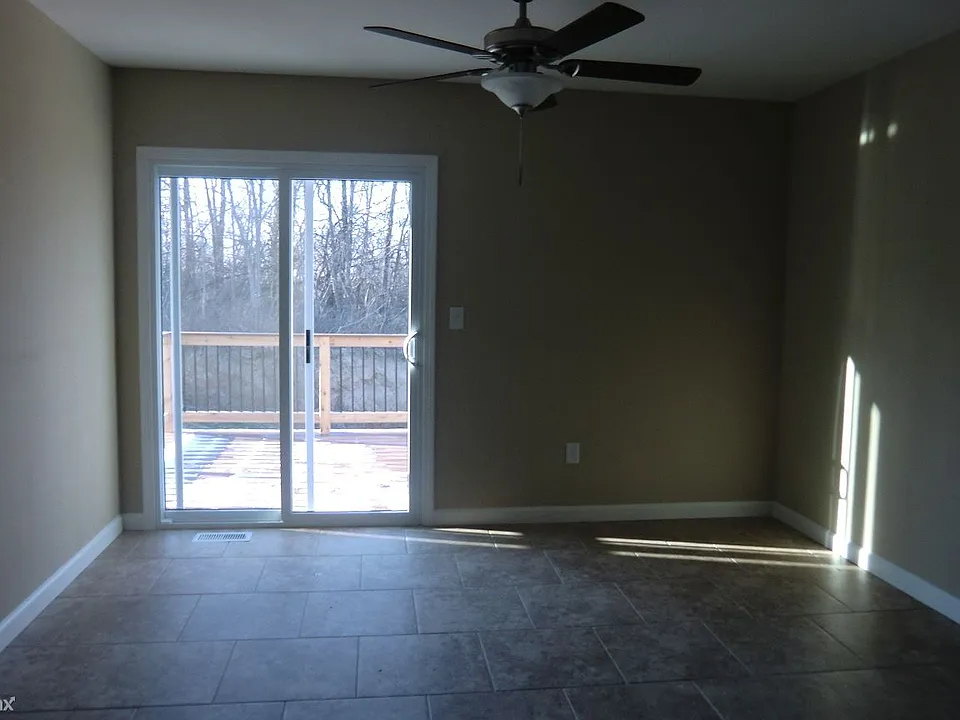 Sandridge Villa 243 Dinning Room (2)