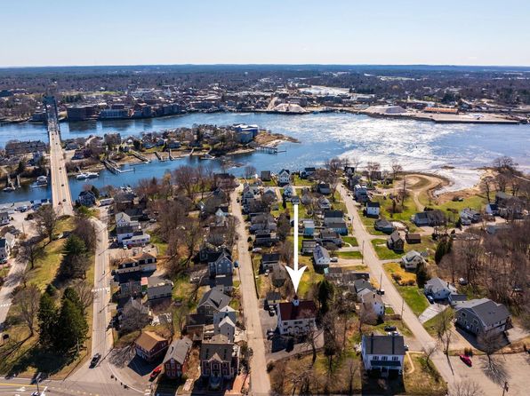4 Stimson Street, Kittery, ME 03904