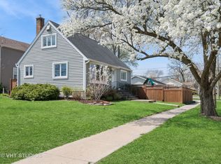 21 E Elm St, Villa Park, IL