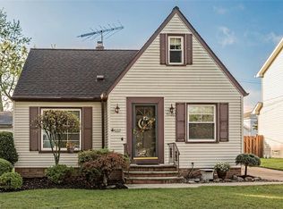 5100 Haverford Dr, Lyndhurst, OH 44124