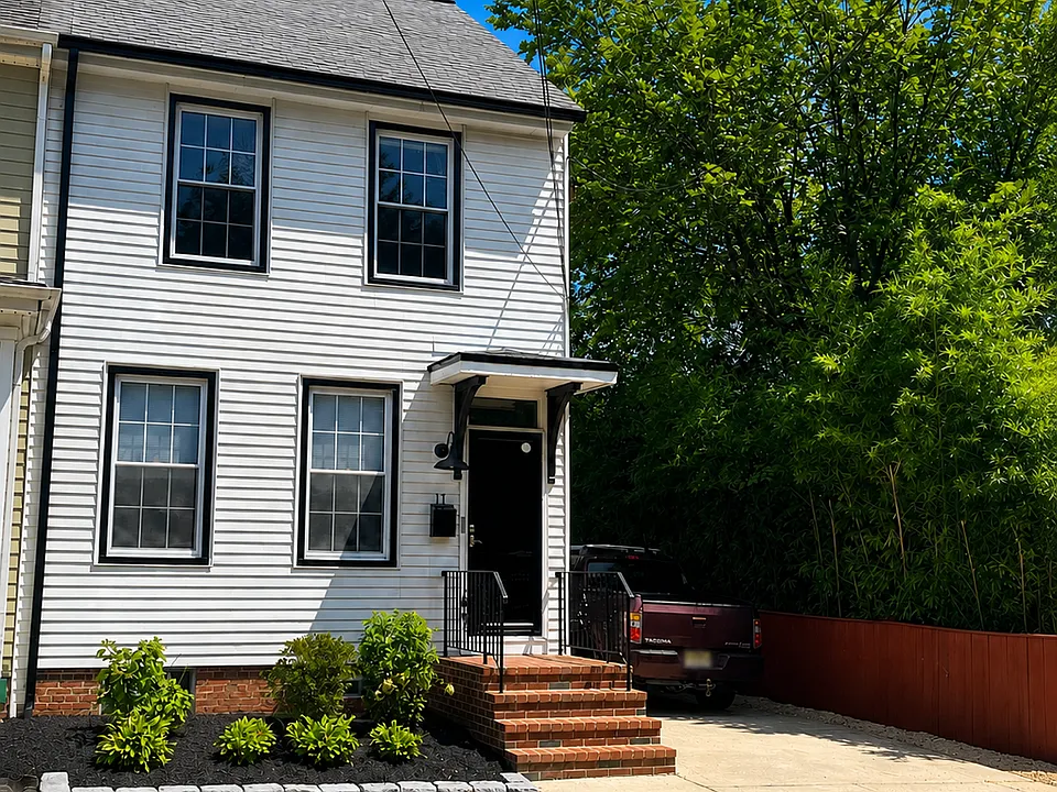 17 Cherry St