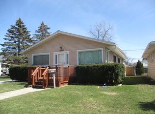 3515 Carpenter St, Steger, IL 60475