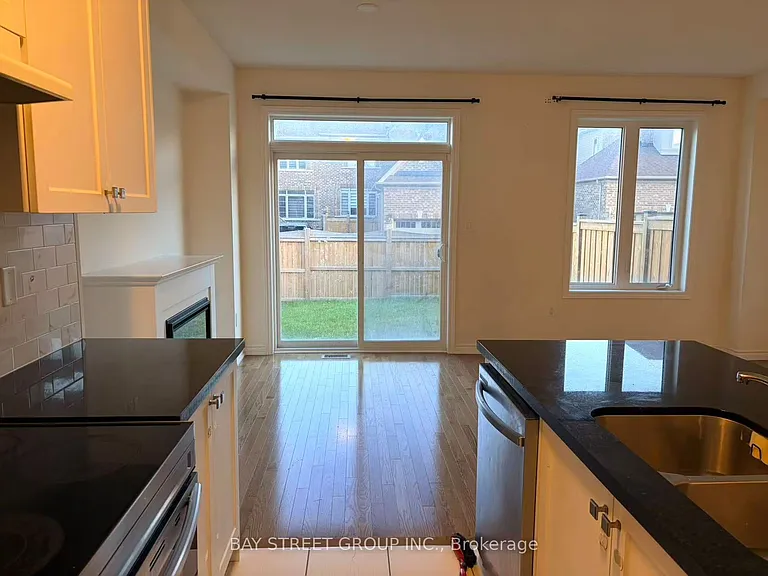 30 Sigford St — Photo 10