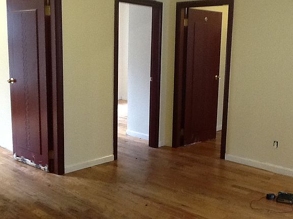 3rd image of 235 W 109th St APT 4A