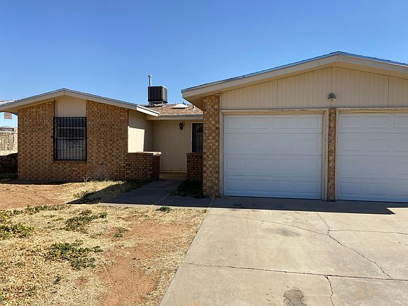 2nd image of 10772 Port Arthur Ln