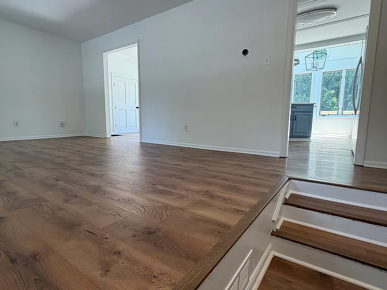 337 E Millbrook Rd — Photo 14