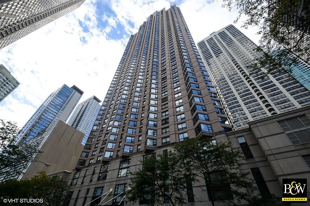 401 E Ontario St APT 4001, Chicago, IL 60611 Zillow